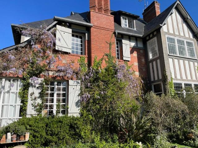Chambres D'Hotes & Spa Le Chat Chez Qui J'Habite Saint-Aubin-sur-Mer  Екстериор снимка